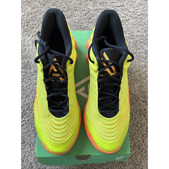 Nike Giannis Immortality 4 Basketball Running Sneakers Shoes NEW Men\'s Size 11.5 main image 5
